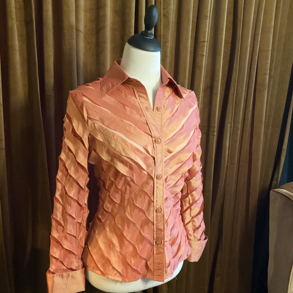 Pink button down - Picture 3 of 6